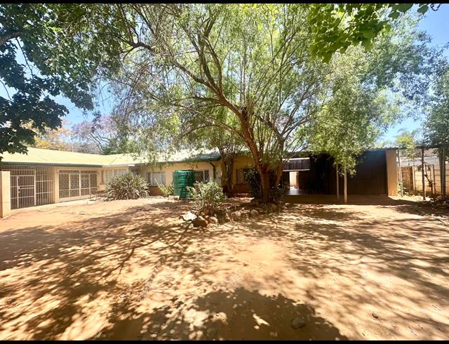 4 BEDROOM HOUSE FOR SALE IN POLOKWANE CENTRAL